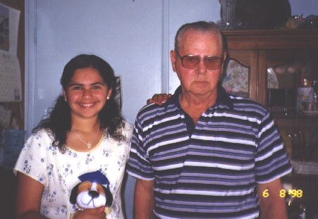 Gradtom.jpg (26305 bytes)